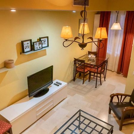 Apartamento Lirio Donkey Σεβίλλη Εξωτερικό φωτογραφία