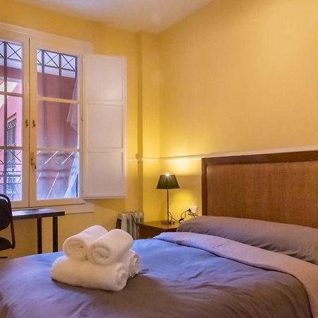 Apartamento Lirio Donkey Σεβίλλη Εξωτερικό φωτογραφία